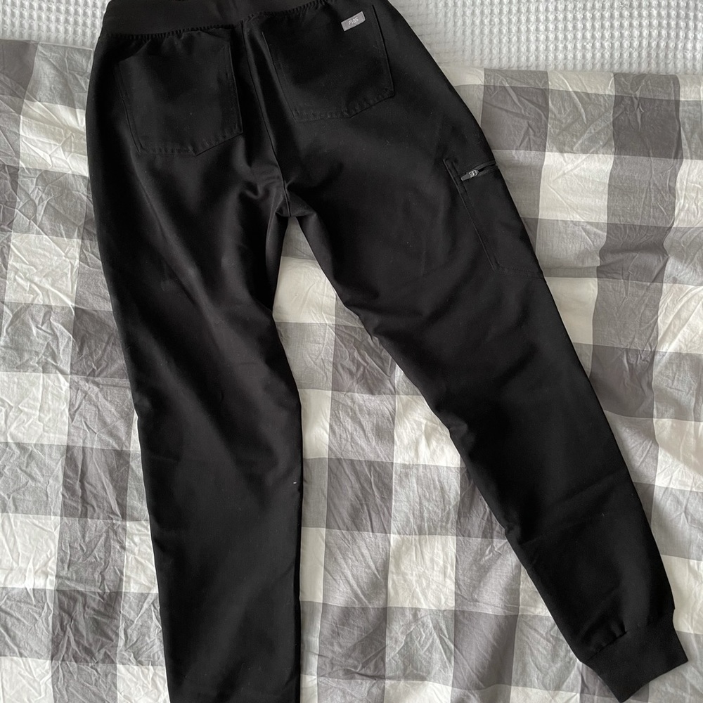 FIGS jogger pants